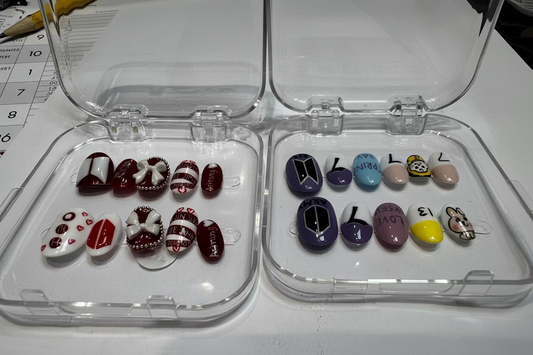 costume nails