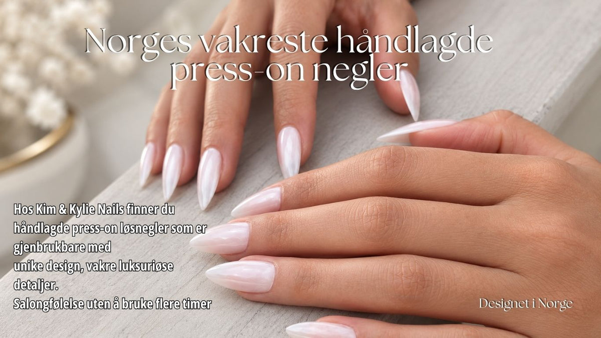 Hvite negler med glans ,naturlig press on .
unike design ,gjenbrukbare
